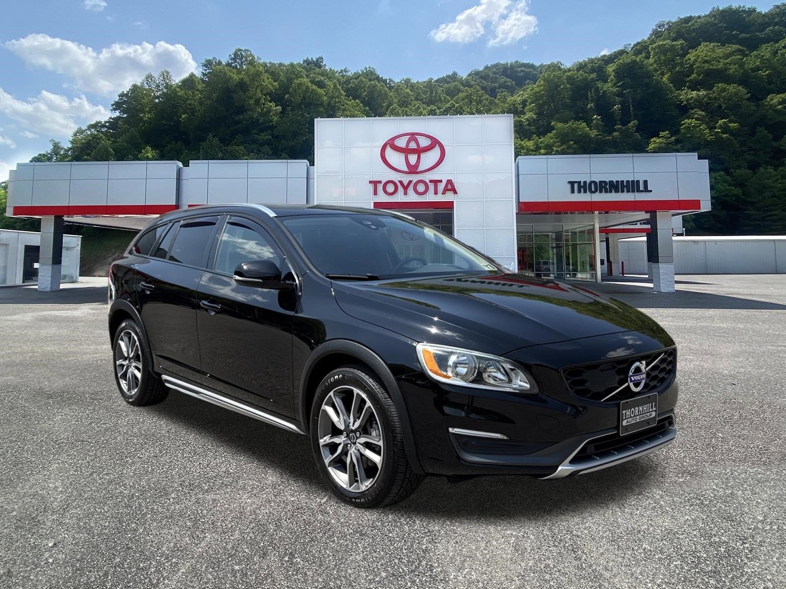 2015 Volvo V60 Cross Country T5