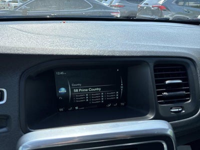 2015 Volvo V60 Cross Country T5