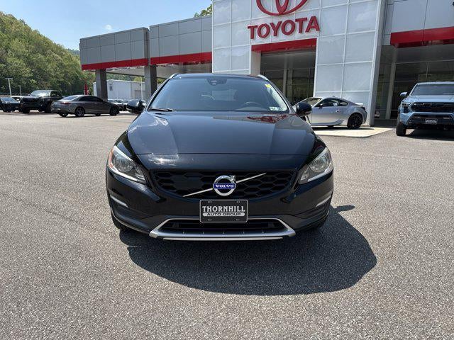 2015 Volvo V60 Cross Country T5