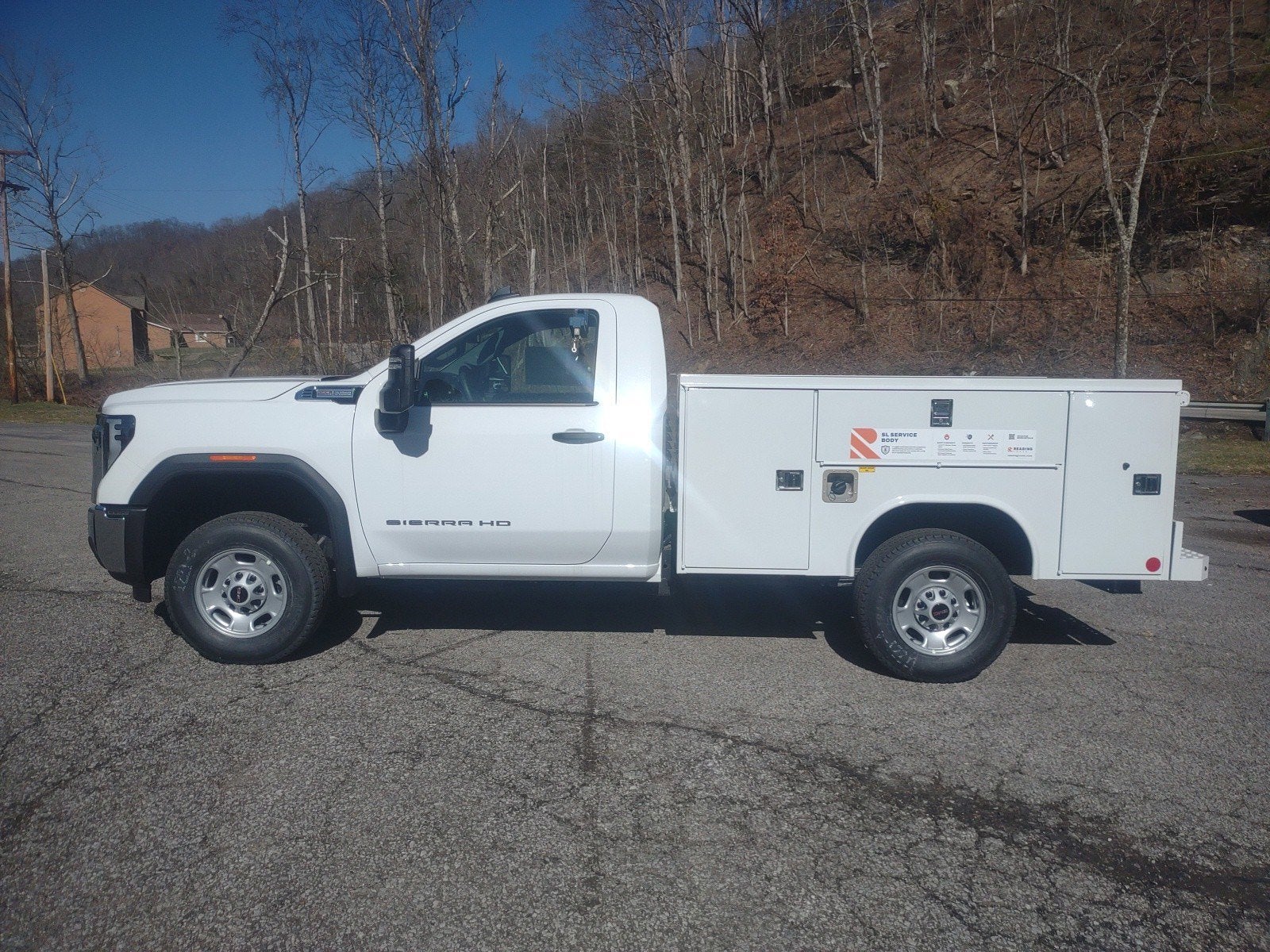 2025 GMC Sierra 2500HD Pro