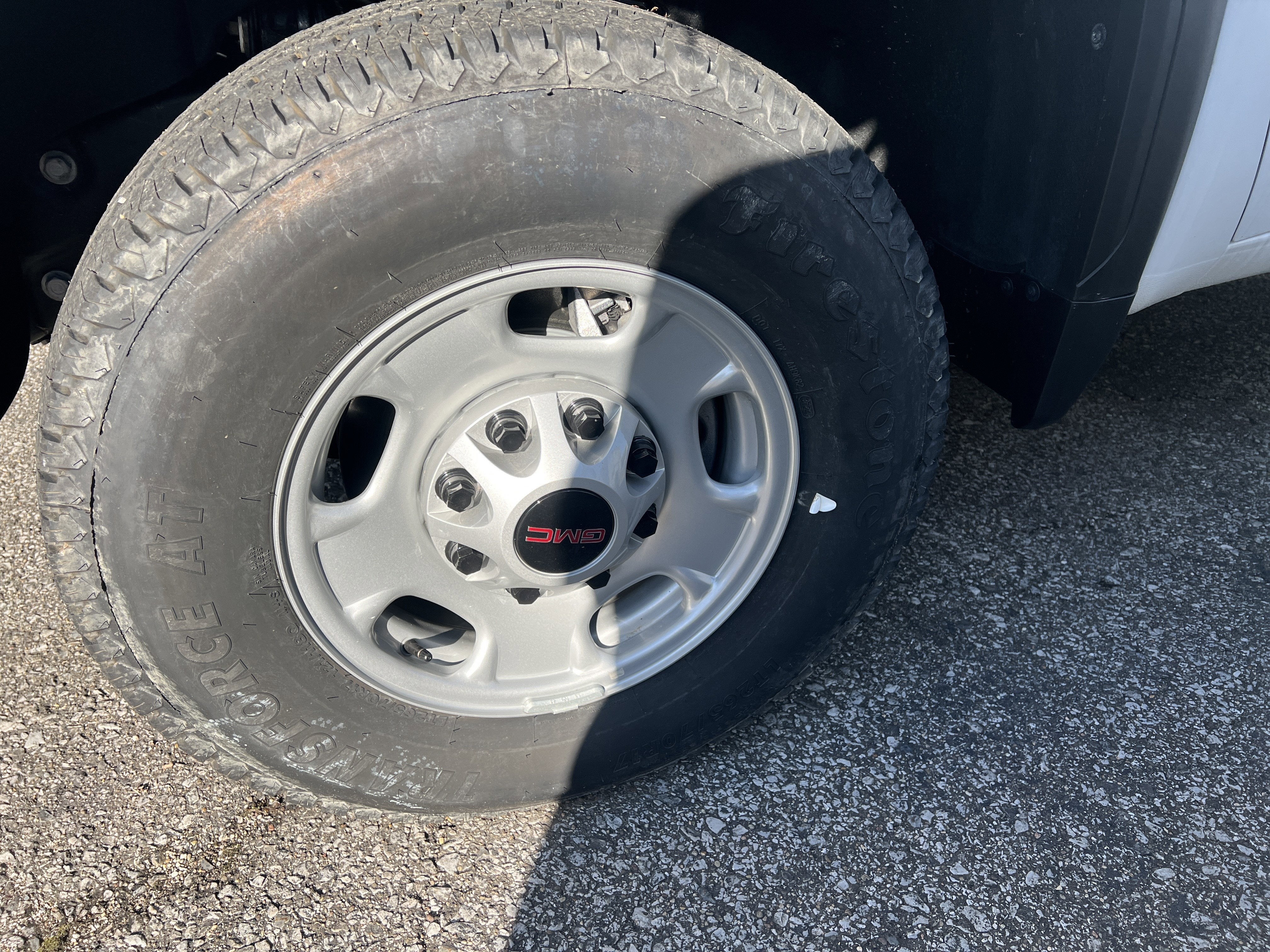 2025 GMC Sierra 2500HD Pro