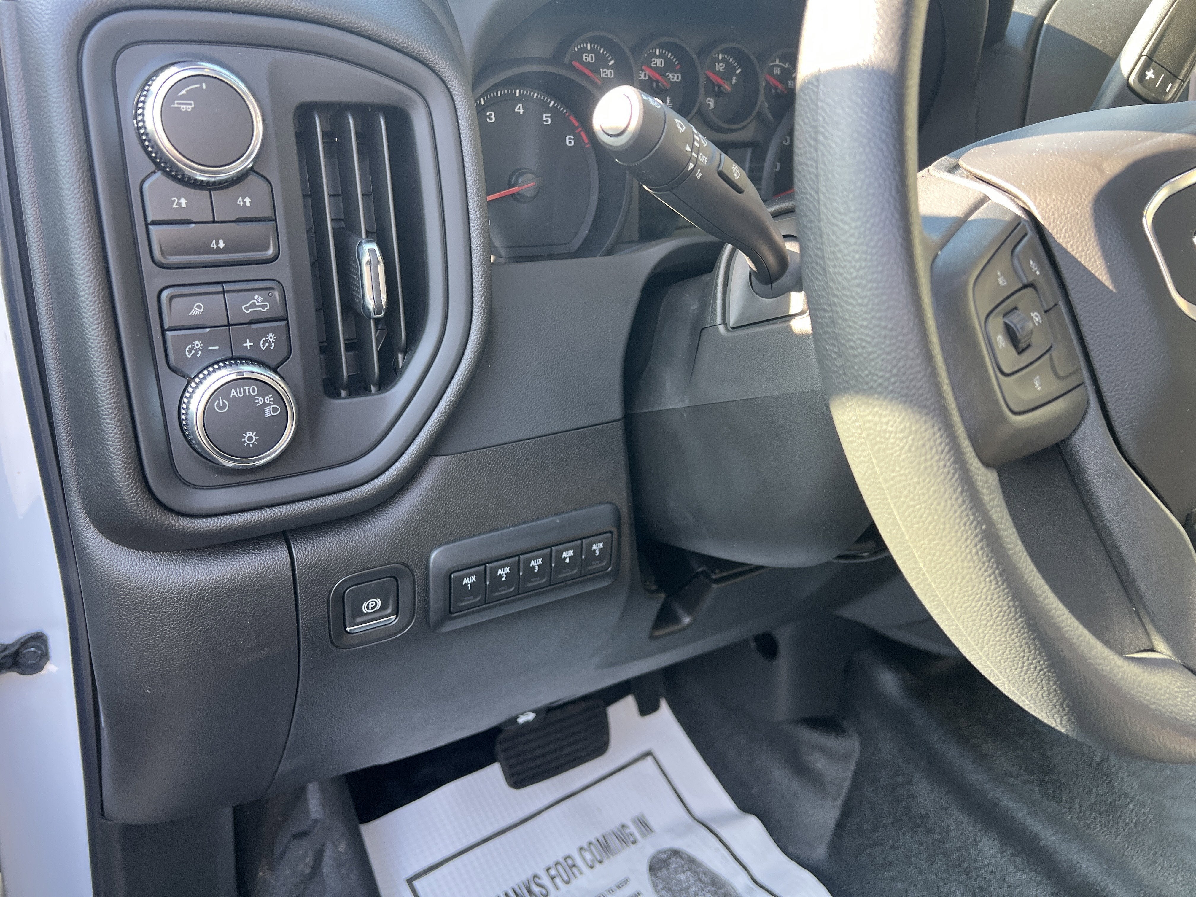 2025 GMC Sierra 2500HD Pro