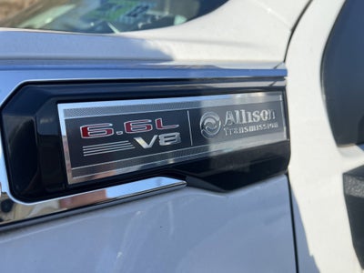 2025 GMC Sierra 2500HD Pro