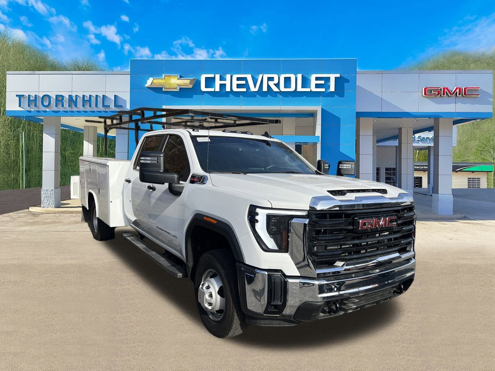 2025 GMC Sierra 3500HD CC Pro