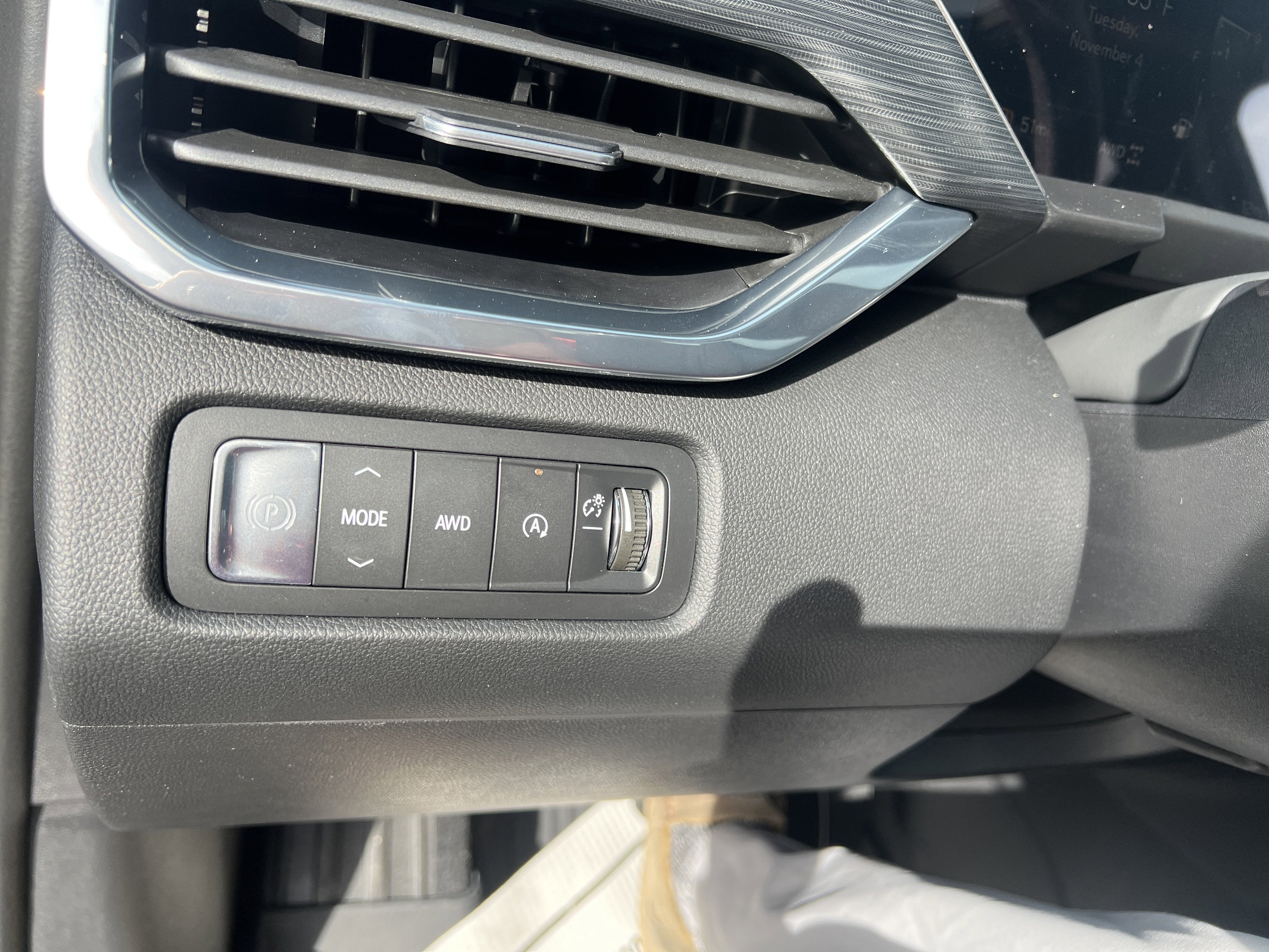 2026 GMC Acadia AWD Elevation