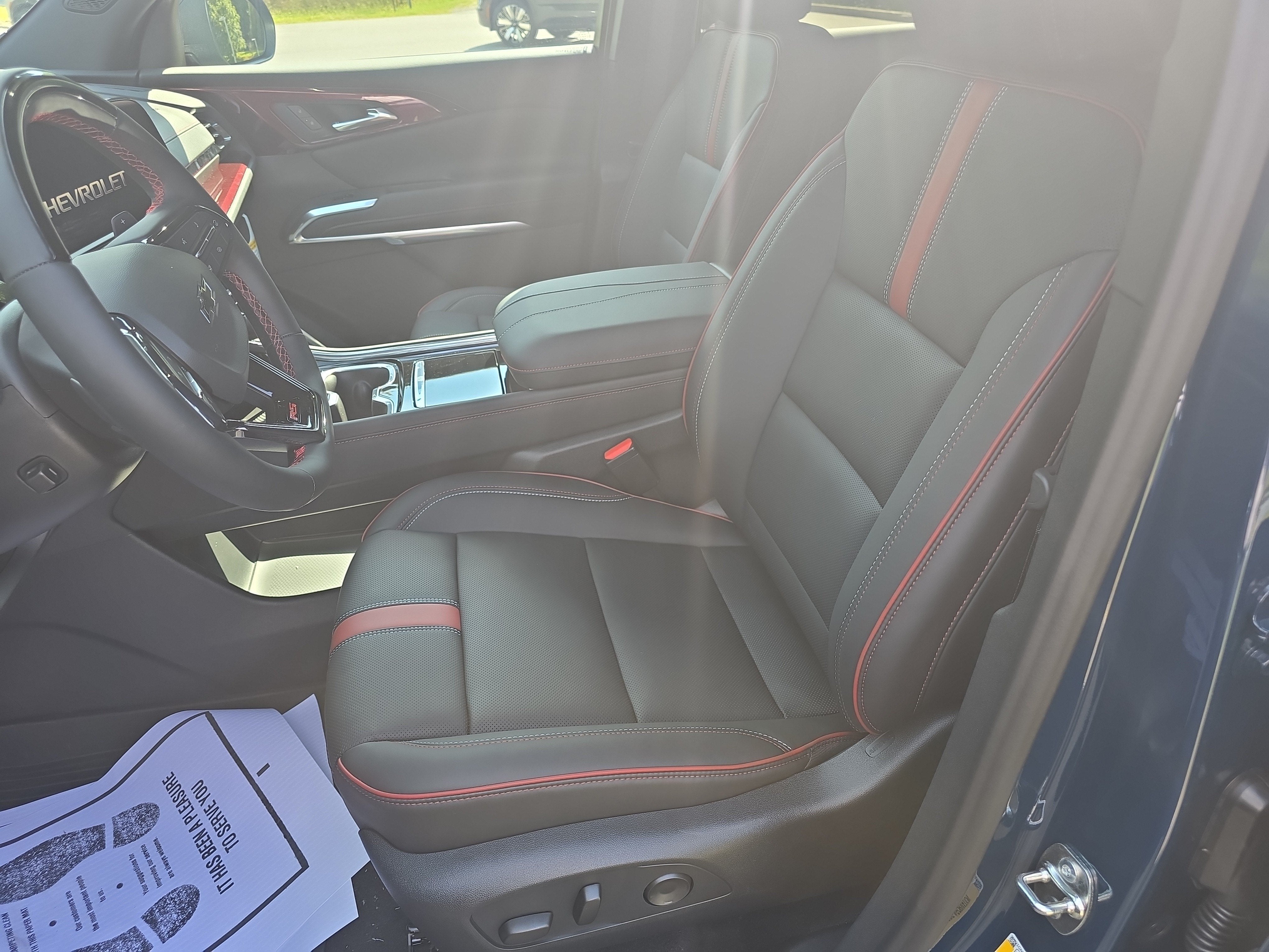2027 Chevrolet Traverse AWD RS