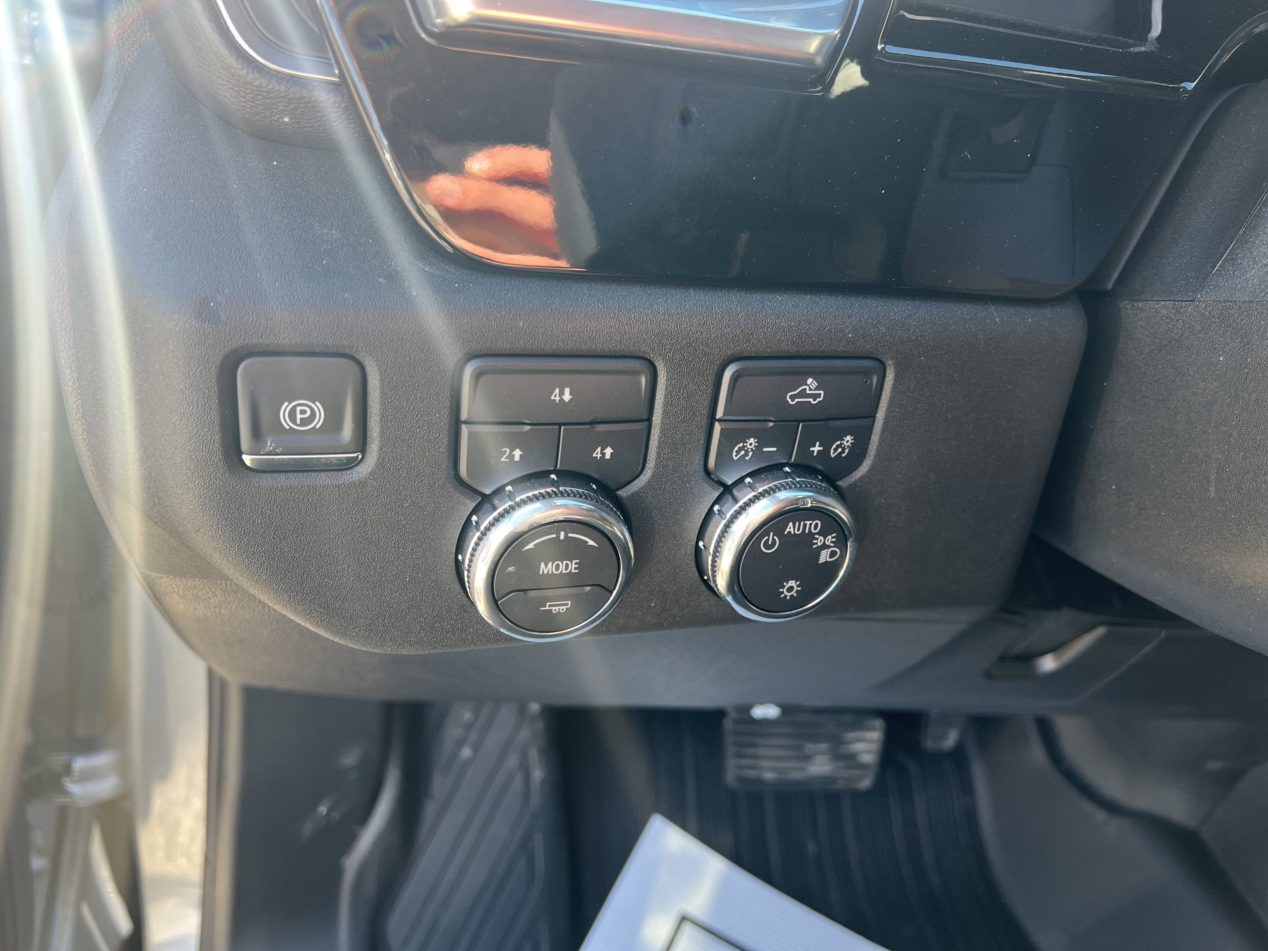 2026 GMC Sierra 3500HD SLE