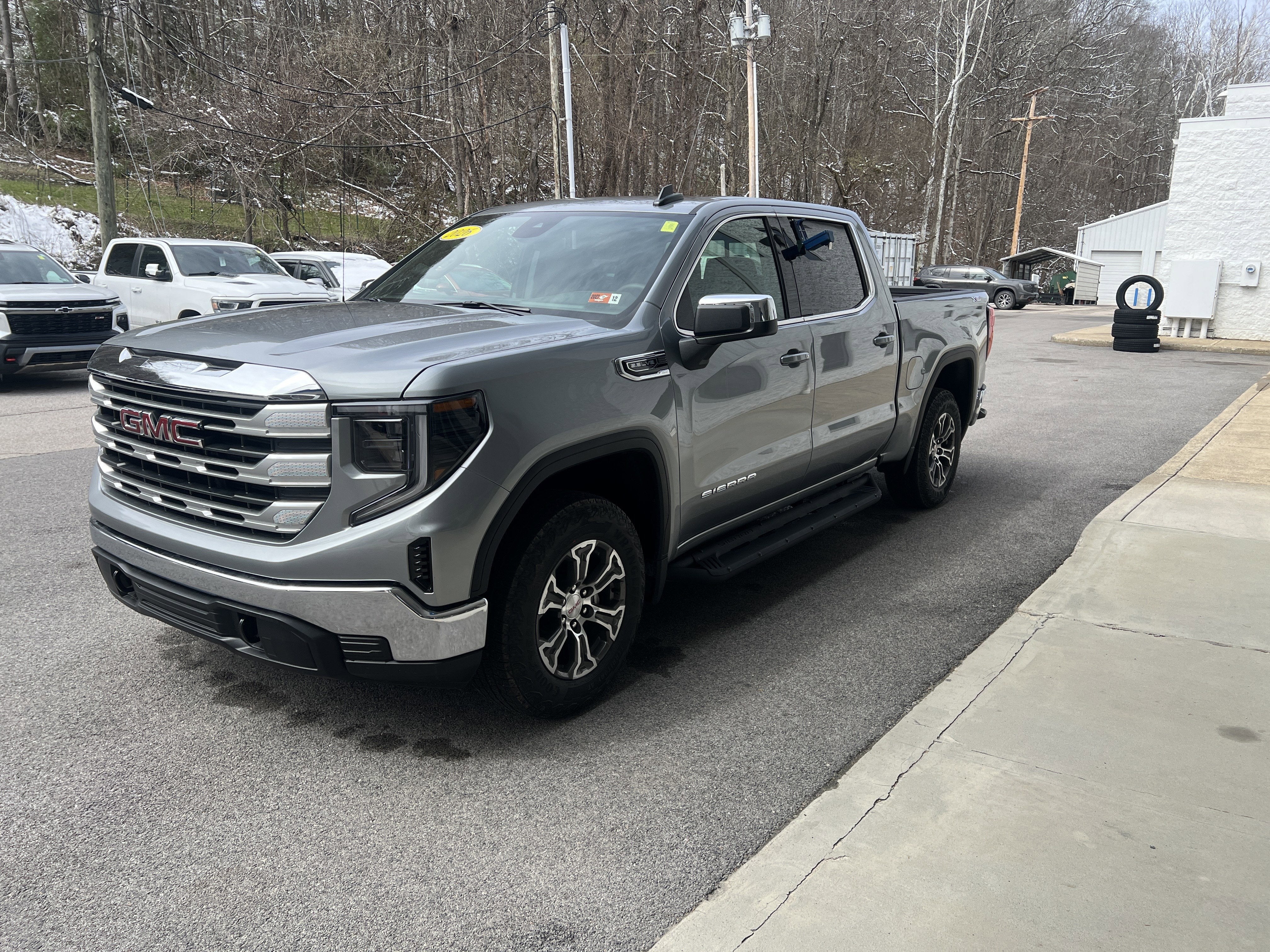 2026 GMC Sierra 1500 SLE