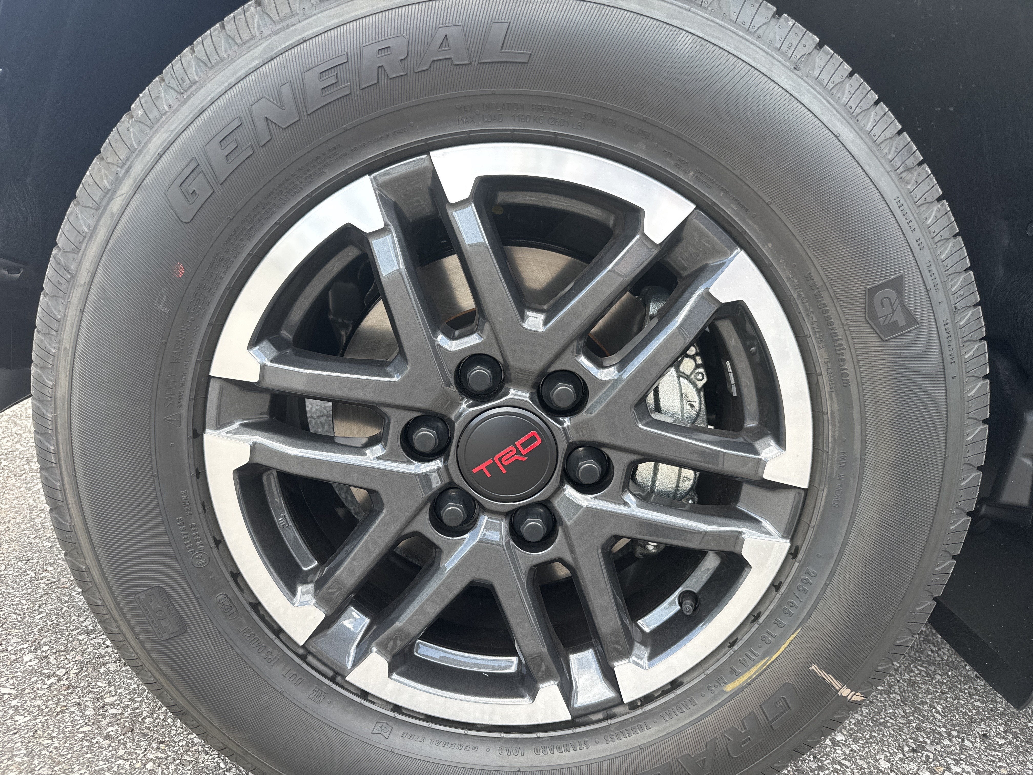 2026 Toyota Tacoma TRD Sport