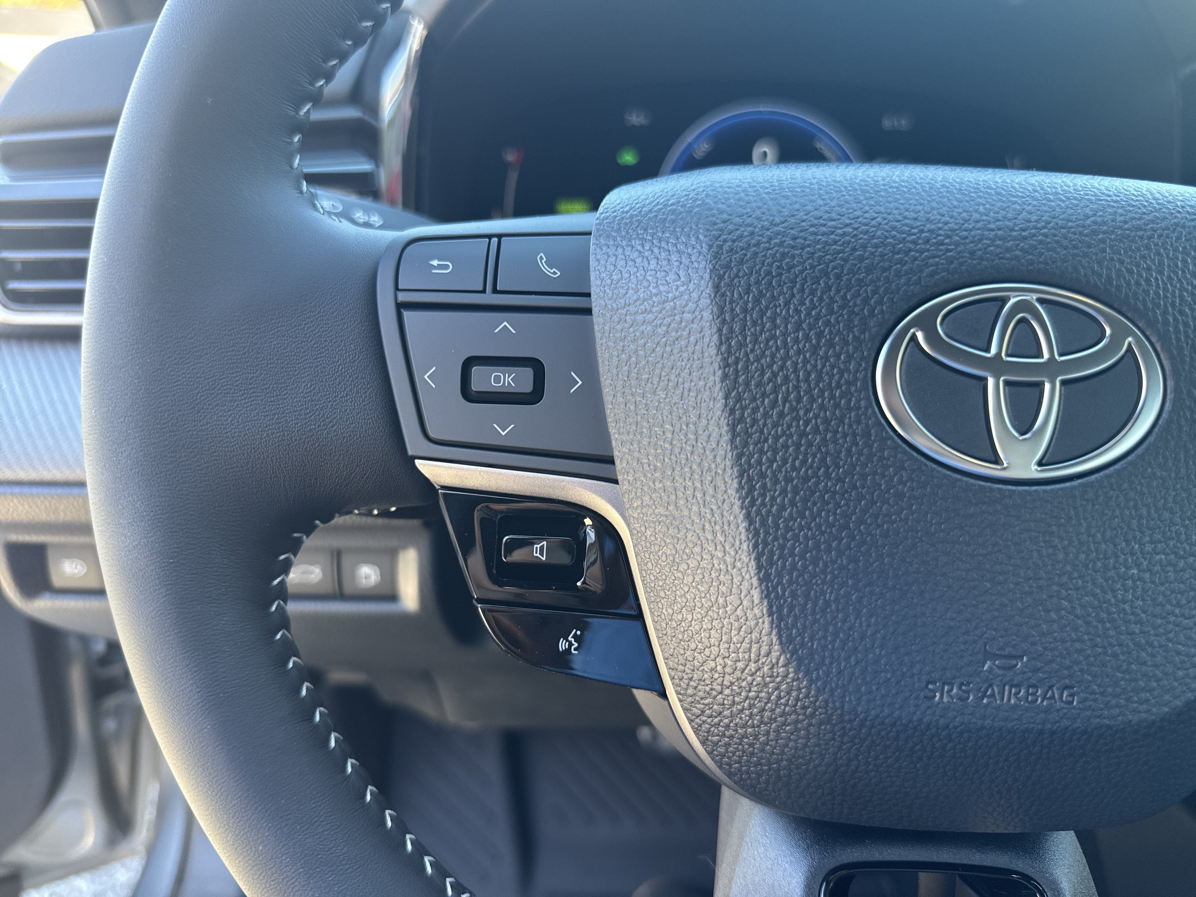 2027 Toyota Camry SE AWD