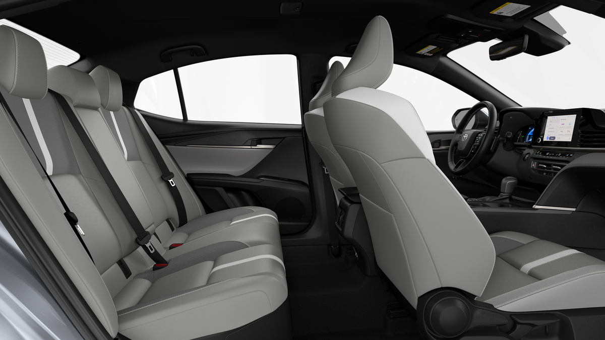 2027 Toyota Camry SE AWD