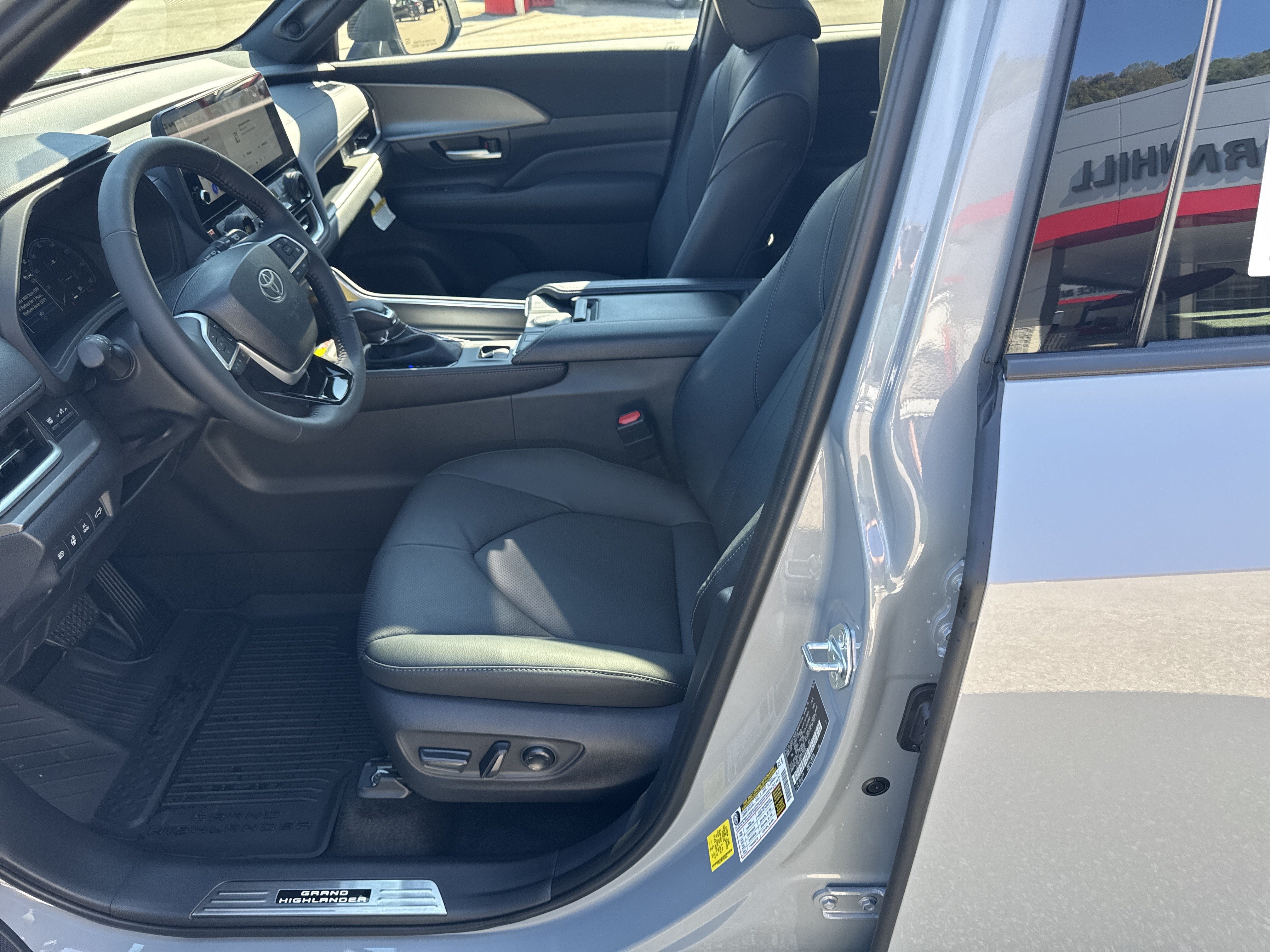 2026 Toyota Grand Highlander Hybrid Nightshade