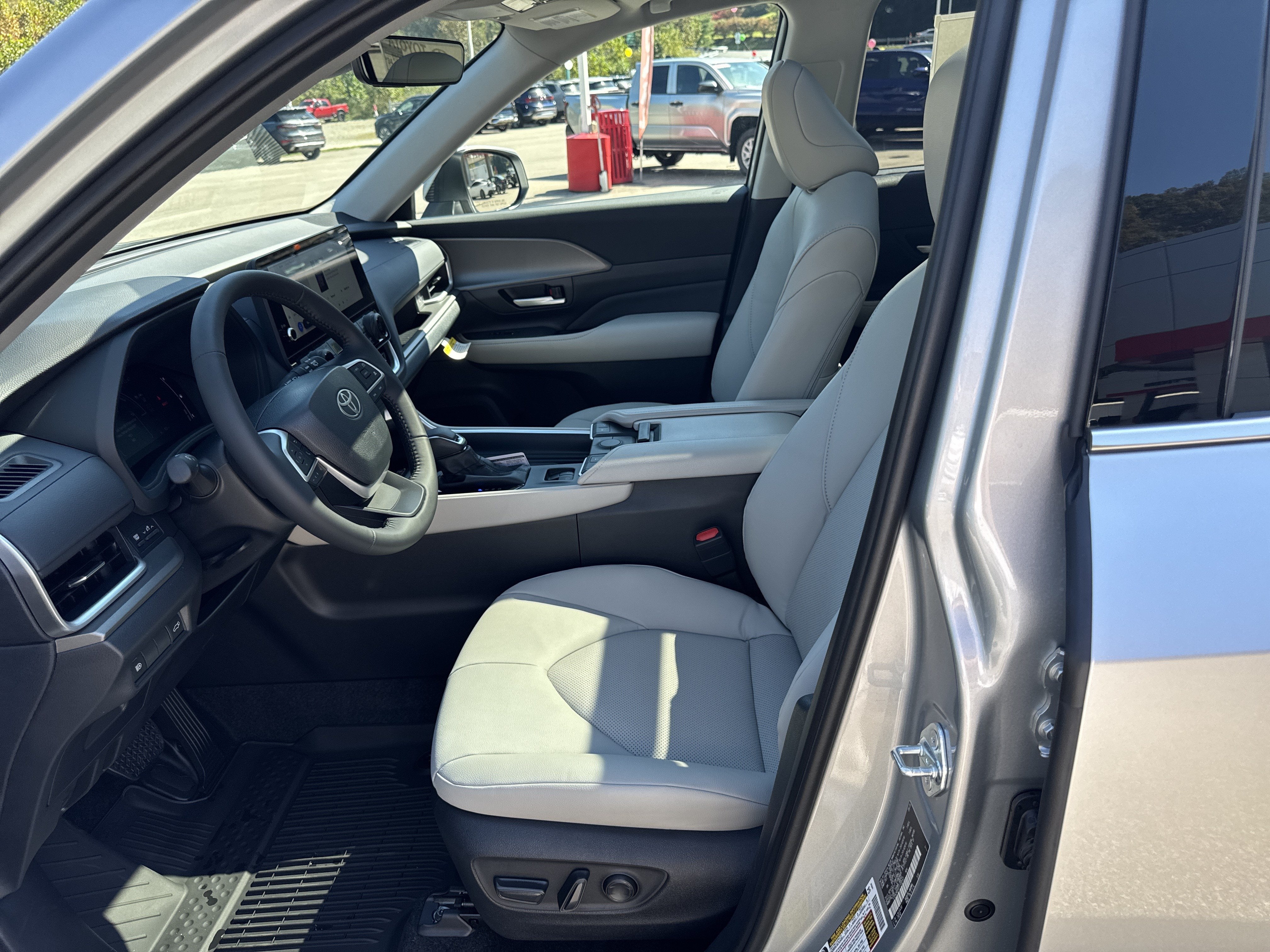 2026 Toyota Grand Highlander Hybrid XLE
