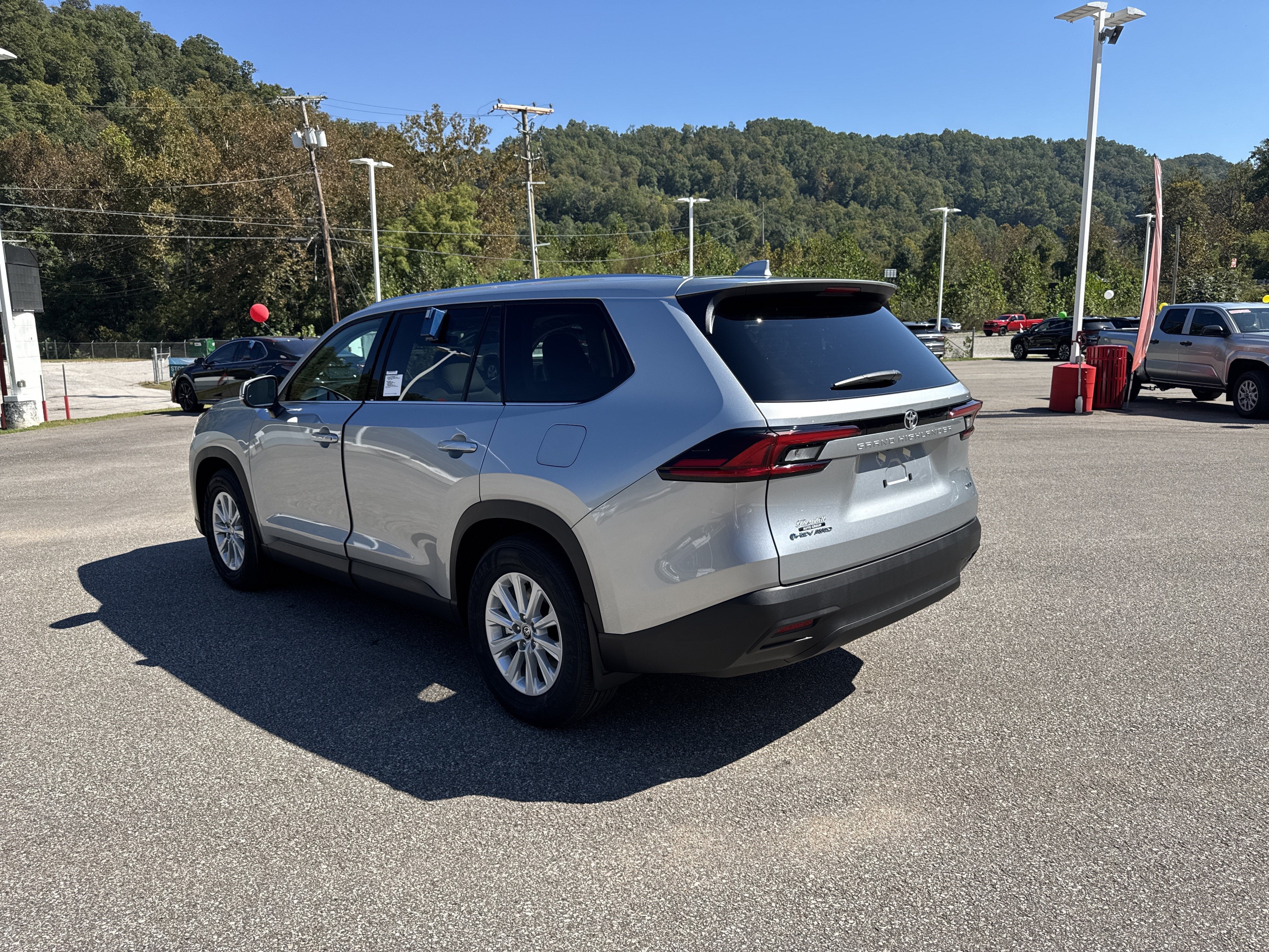 2026 Toyota Grand Highlander Hybrid XLE