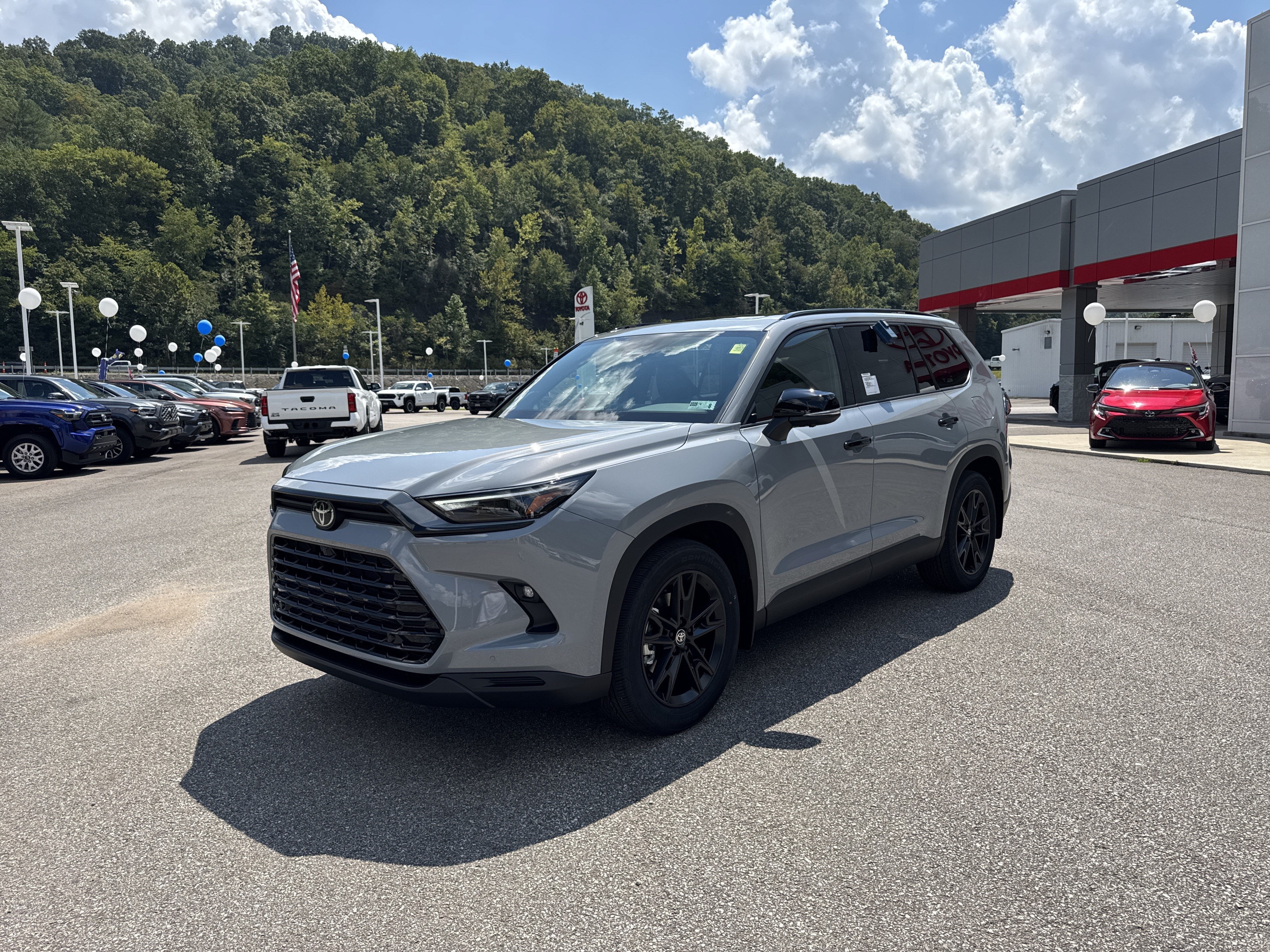 2026 Toyota Grand Highlander Hybrid Nightshade