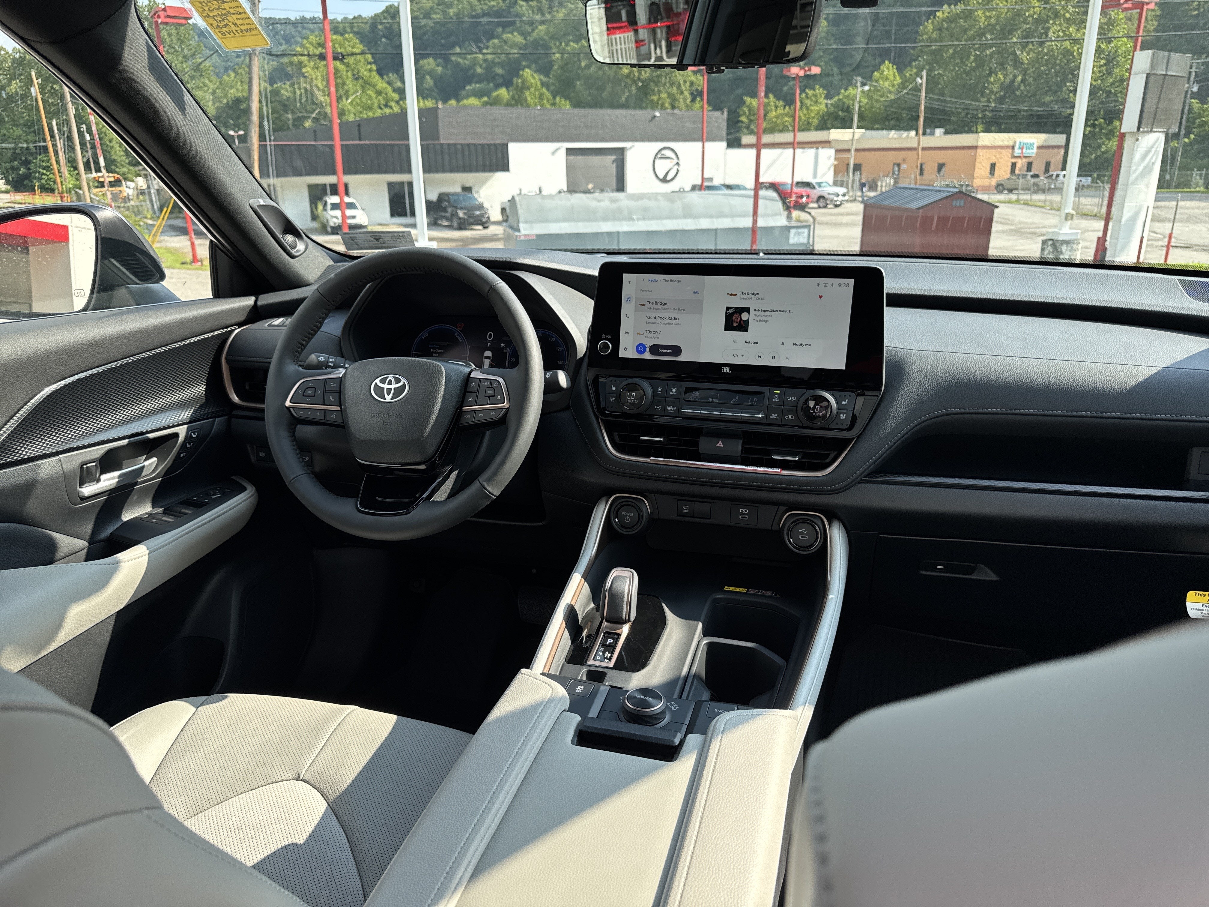 2026 Toyota Grand Highlander Hybrid MAX Platinum