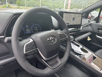 2026 Toyota Sienna Platinum