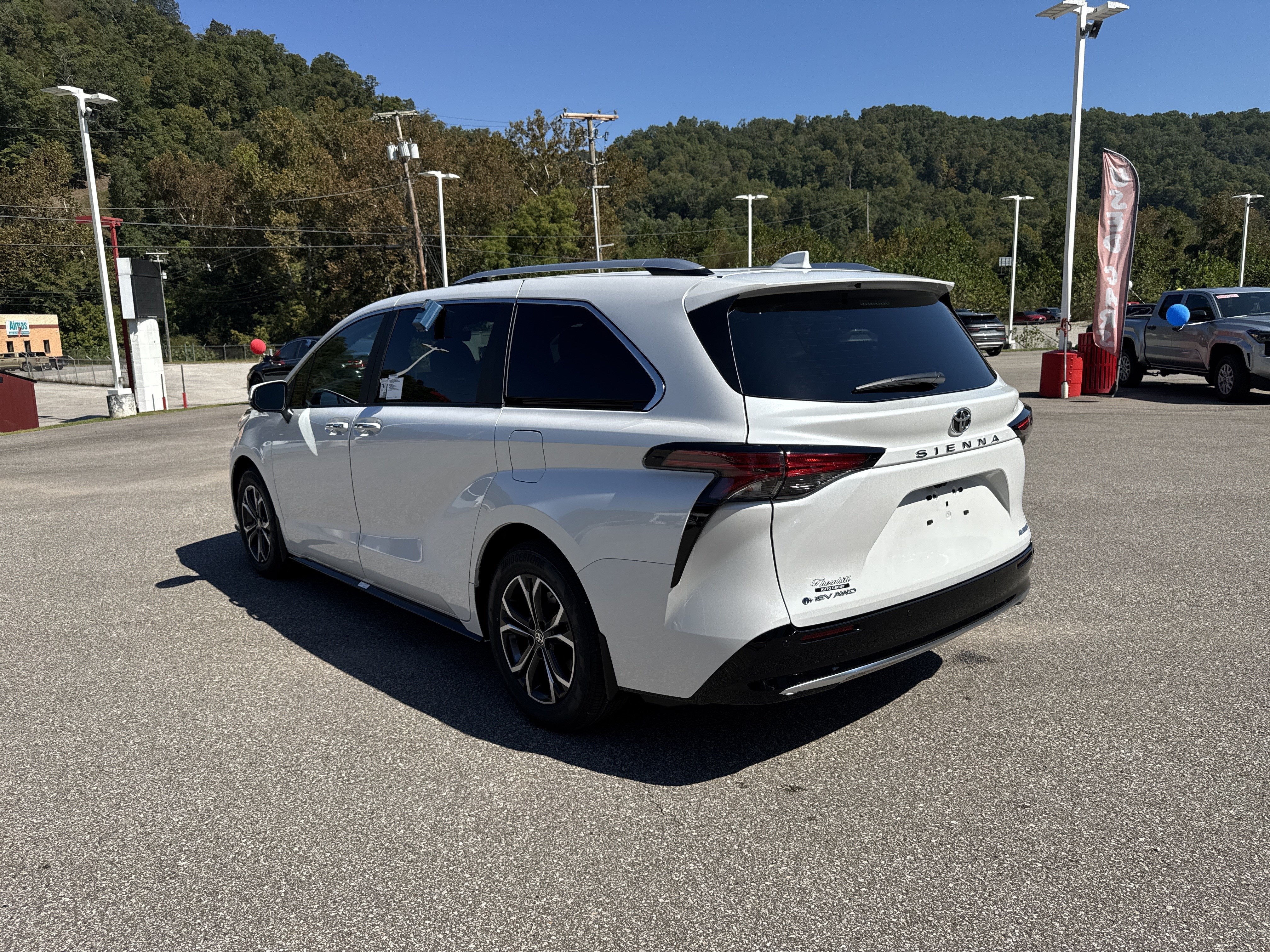 2026 Toyota Sienna Platinum