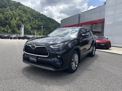 2026 Toyota Highlander Platinum