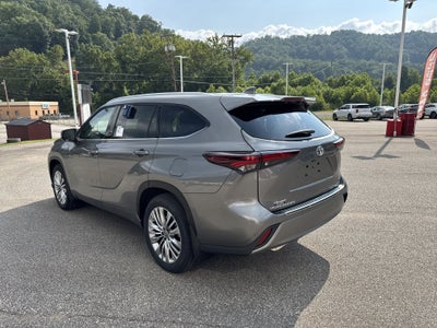 2026 Toyota Highlander Platinum