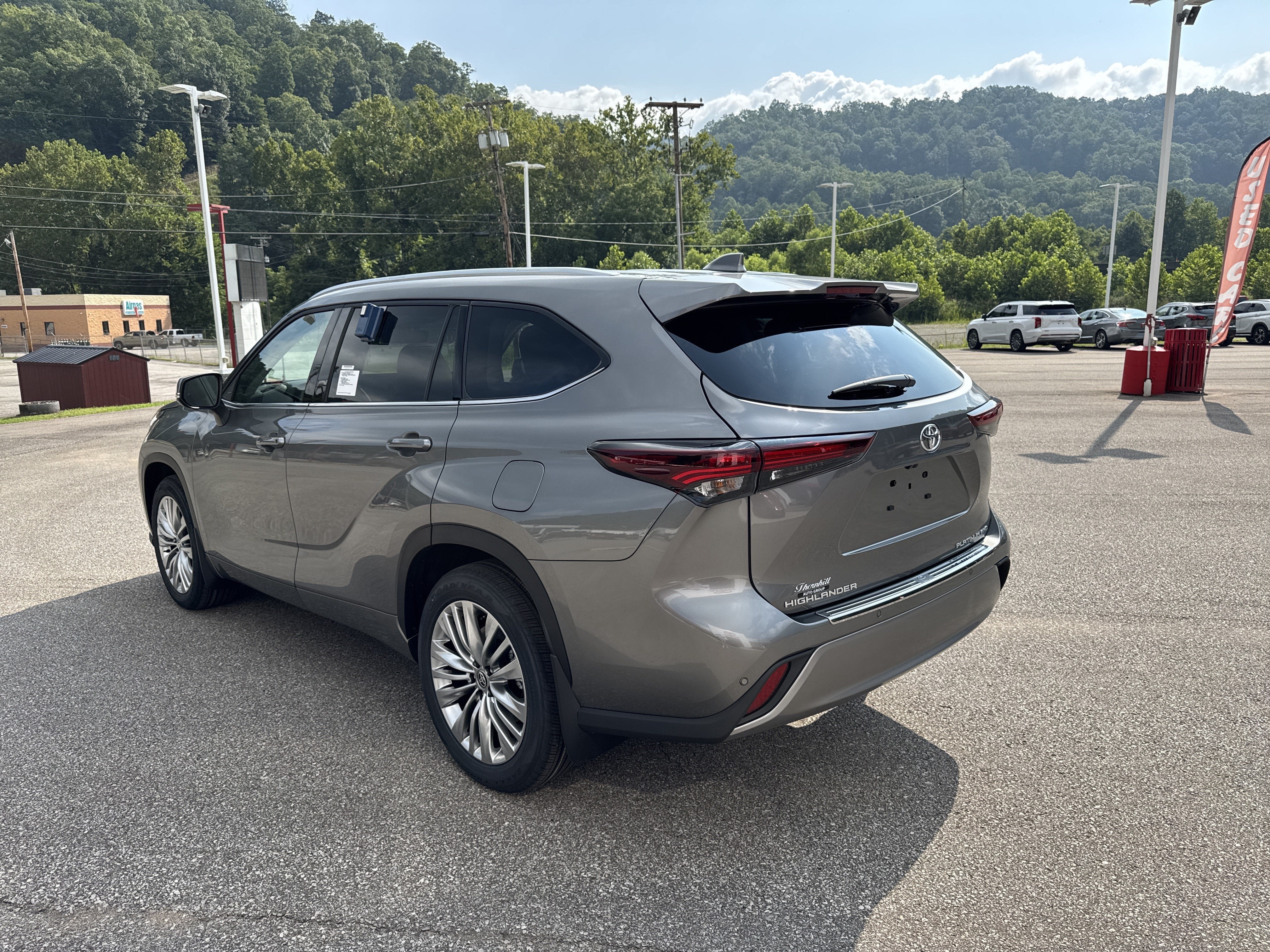 2026 Toyota Highlander Platinum