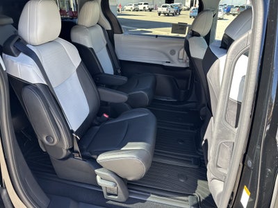 2026 Toyota Sienna XSE