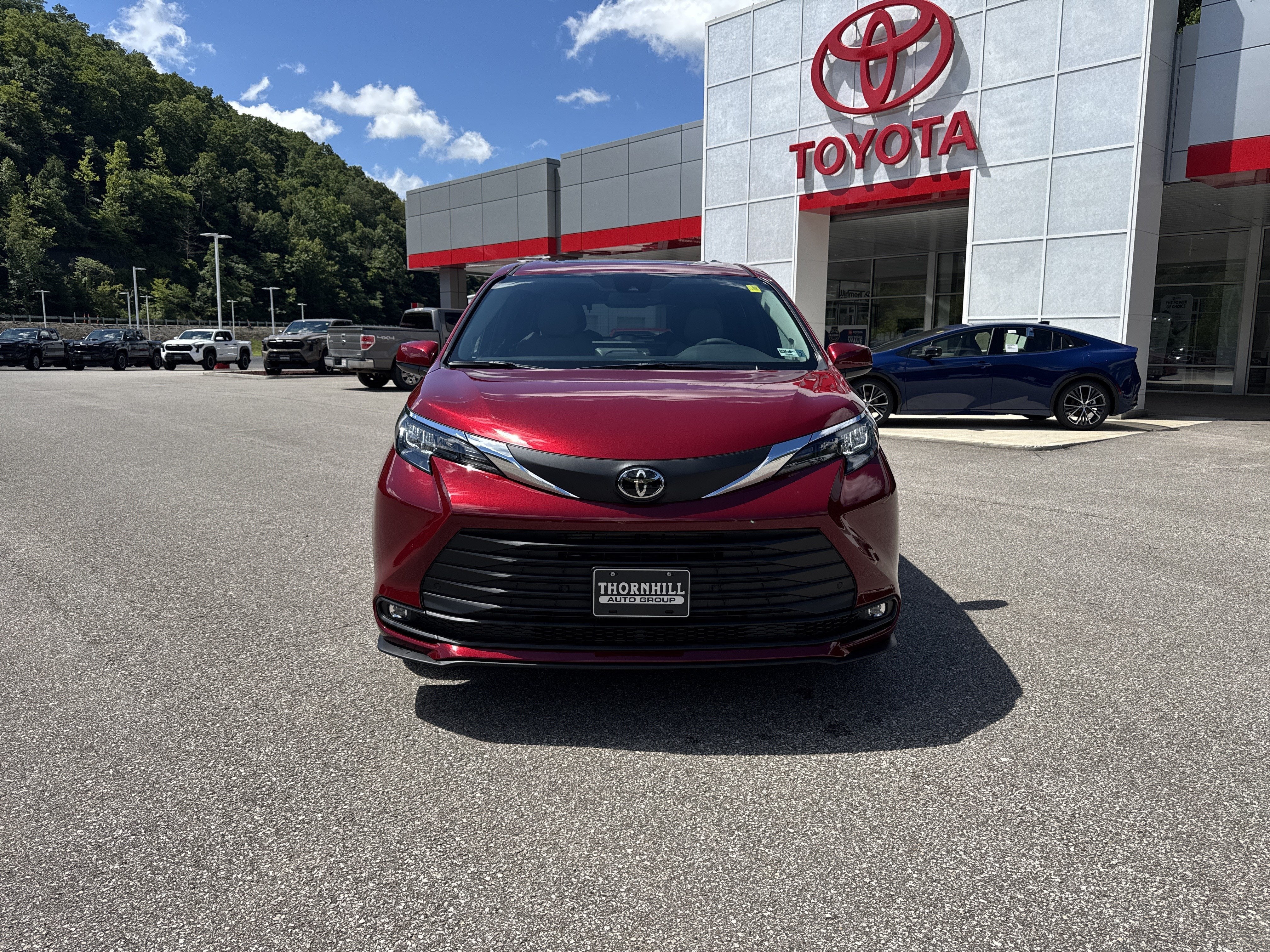 2026 Toyota Sienna XLE
