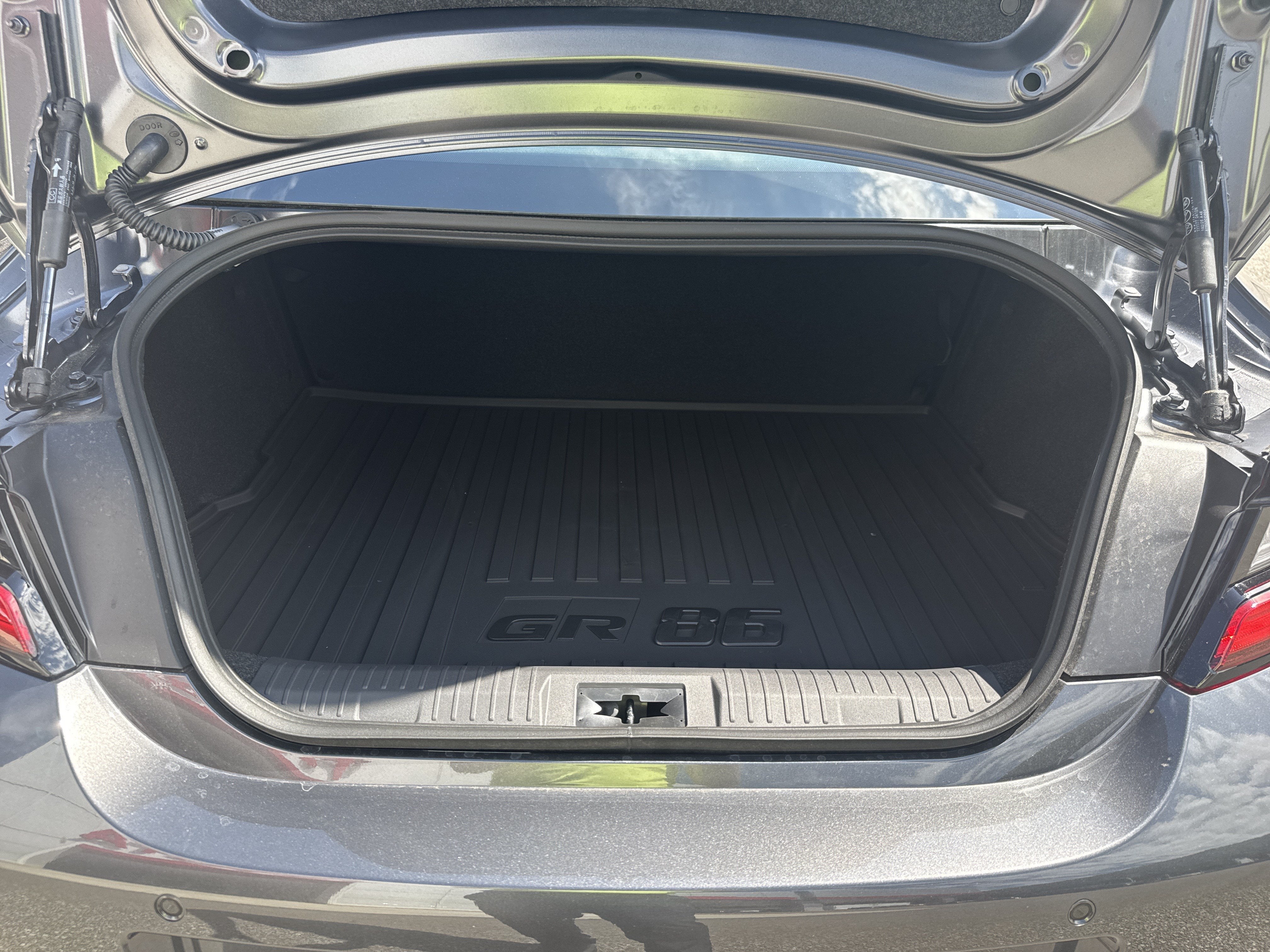 2026 Toyota GR86 Premium AT