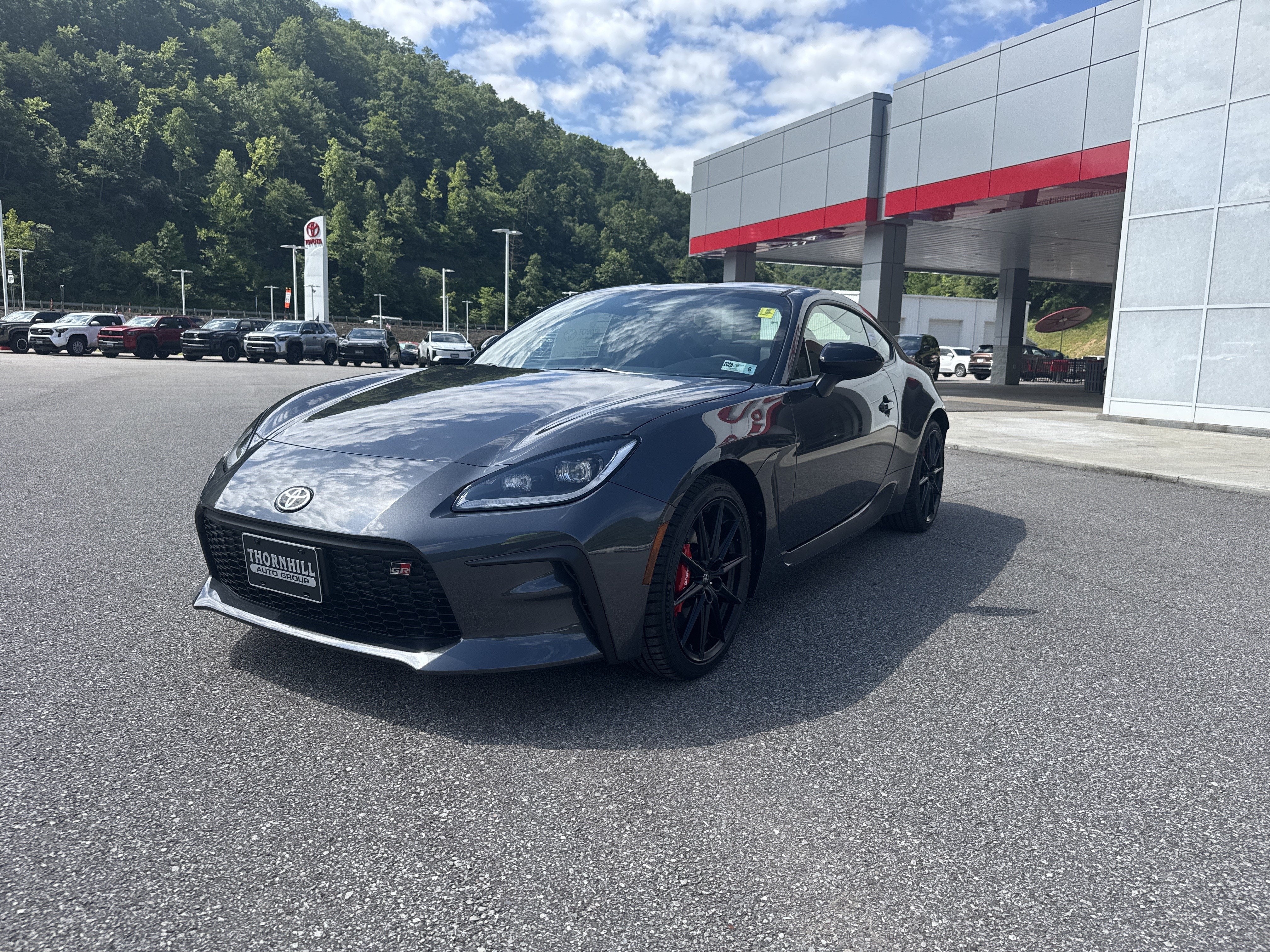 2026 Toyota GR86 Premium AT