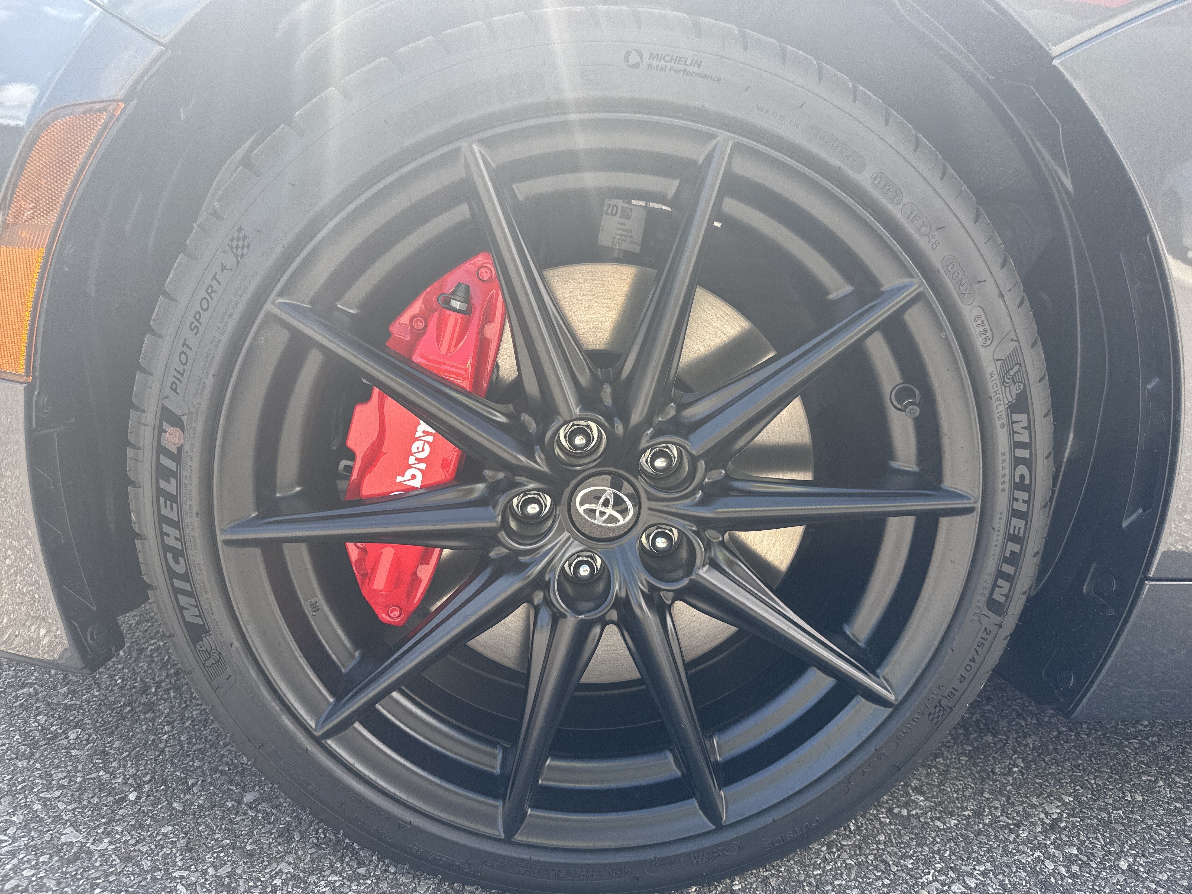 2026 Toyota GR86 Premium AT