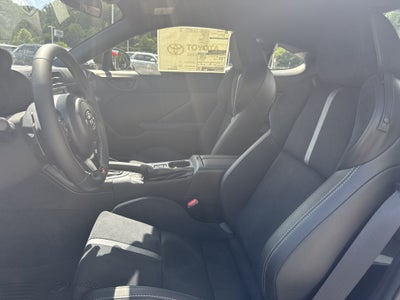 2026 Toyota GR86 Premium AT