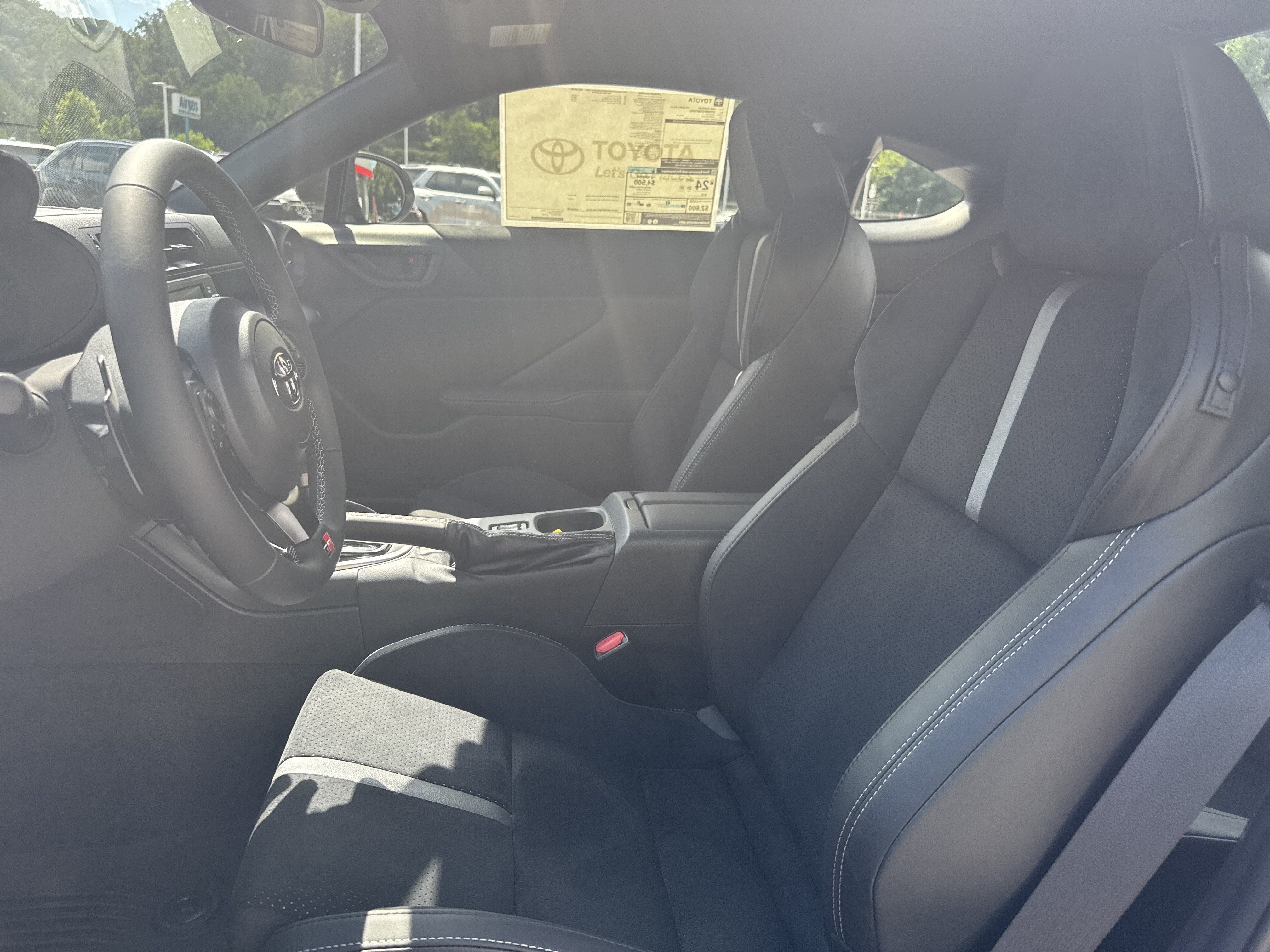 2026 Toyota GR86 Premium AT
