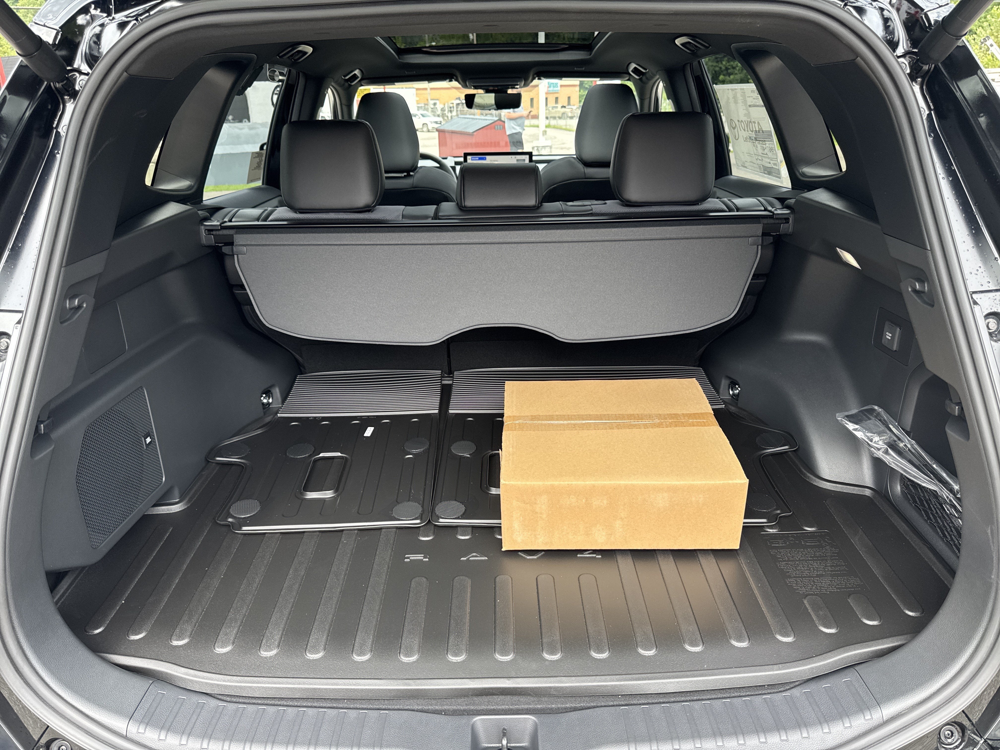 2026 Toyota RAV4 Plug-in Hybrid XSE