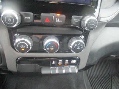 2025 RAM 1500 TRADESMAN 4X4 QUAD CAB 6'