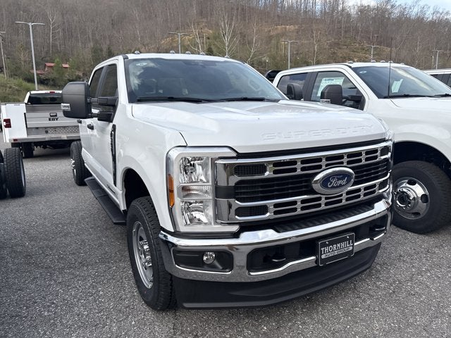 2026 Ford Super Duty F-350 SRW "XL 4WD CREW CAB 179"" WB 6"