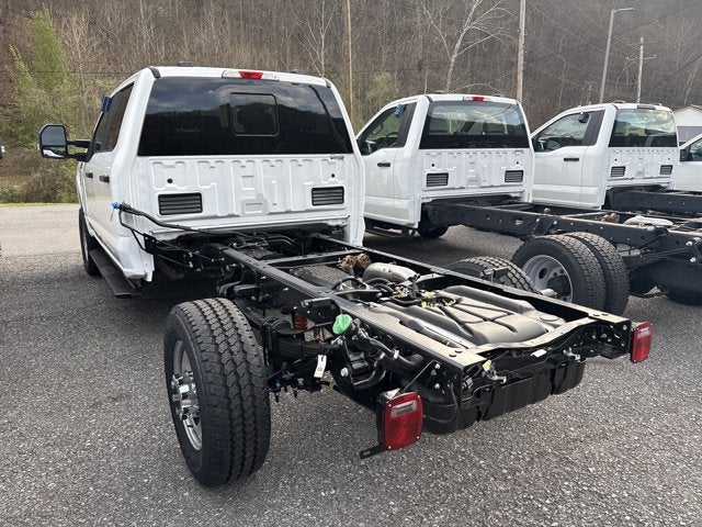 2026 Ford Super Duty F-350 SRW "XL 4WD CREW CAB 179"" WB 6"