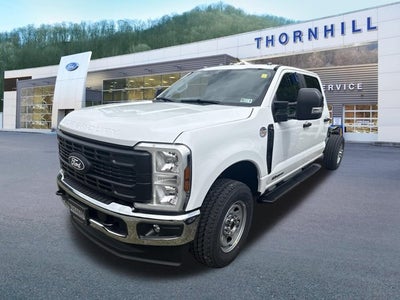 2027 Ford Super Duty F-350 SRW "XL 4WD CREW CAB 179"" WB 6"
