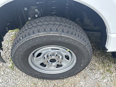 2026 Ford Super Duty F-350 SRW "XL 4WD CREW CAB 179"" WB 6"