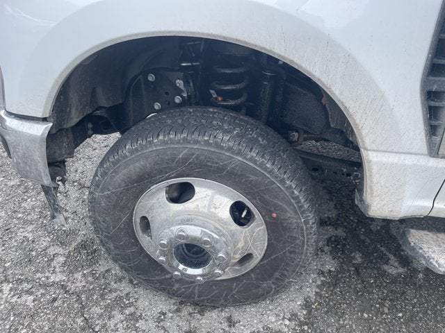 2026 Ford Super Duty F-350 DRW F-350® XL