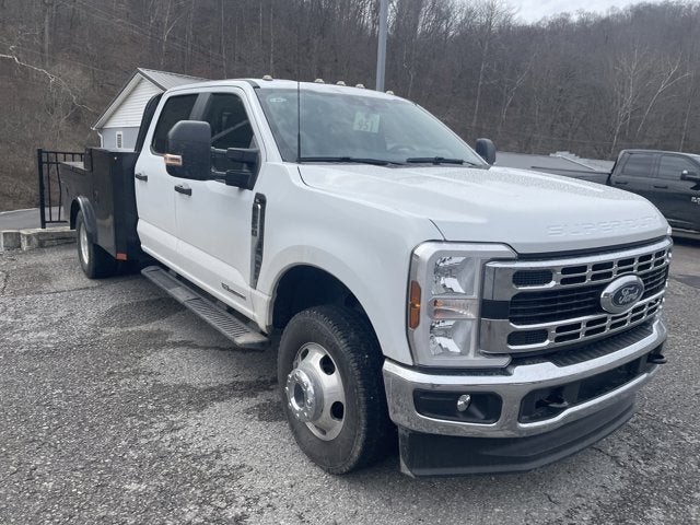 2026 Ford Super Duty F-350 DRW F-350® XL