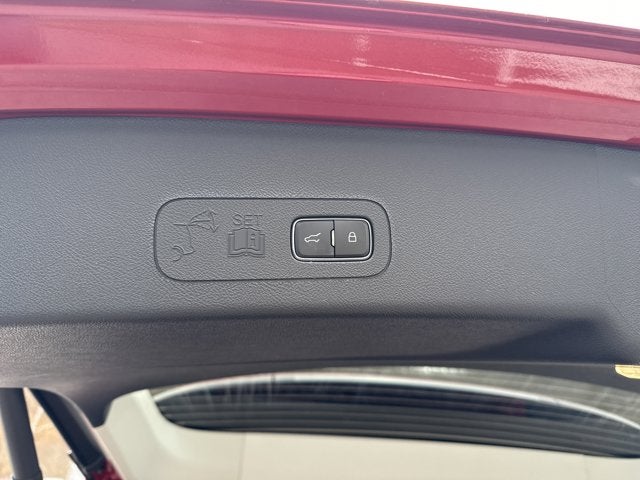 2025 Ford Super Duty F-350 DRW "XL 4WD CREW CAB 179"" WB 6"