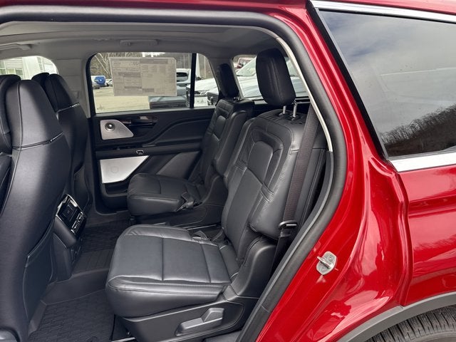 2025 Ford Super Duty F-350 DRW "XL 4WD CREW CAB 179"" WB 6"