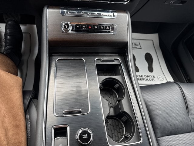 2025 Ford Super Duty F-350 DRW "XL 4WD CREW CAB 179"" WB 6"