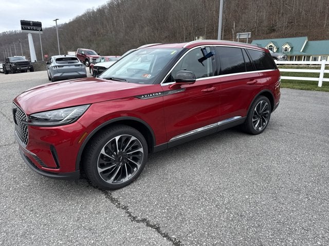 2025 Ford Super Duty F-350 DRW "XL 4WD CREW CAB 179"" WB 6"