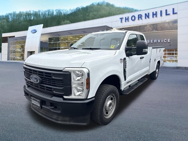 2026 Ford Super Duty F-350 SRW Base