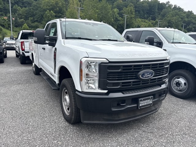 2026 Ford Super Duty F-350 SRW Base