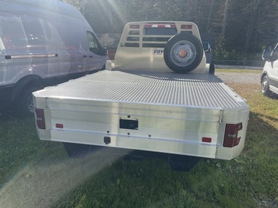 2026 Ford Super Duty F-450 DRW "XLT 4WD CREW CAB 179"" WB"