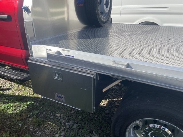 2026 Ford Super Duty F-450 DRW "XLT 4WD CREW CAB 179"" WB"