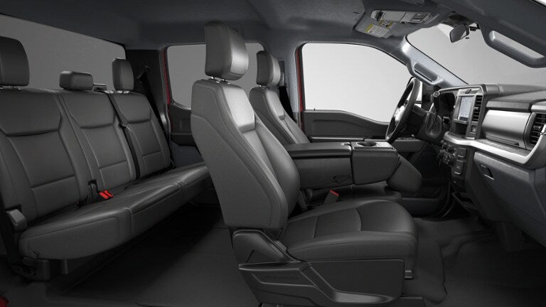 2026 Ford Super Duty F-450 DRW "XLT 4WD CREW CAB 179"" WB"