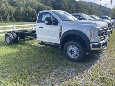 2026 Ford Super Duty F-600 DRW "XL 4WD REG CAB 193"" WB 10"